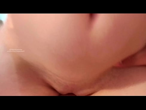 ❤️ A nővérem szobájában aludtam, és így ébredtem fel. ❤❌ Szép pornó at hu.passionateembracespotlight.ru ❌❤