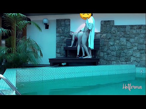 ❤️ A főnök meghívja a szobalányt a medencébe, de nem tud ellenállni egy forró ❤❌ Szép pornó at hu.passionateembracespotlight.ru ❌❤